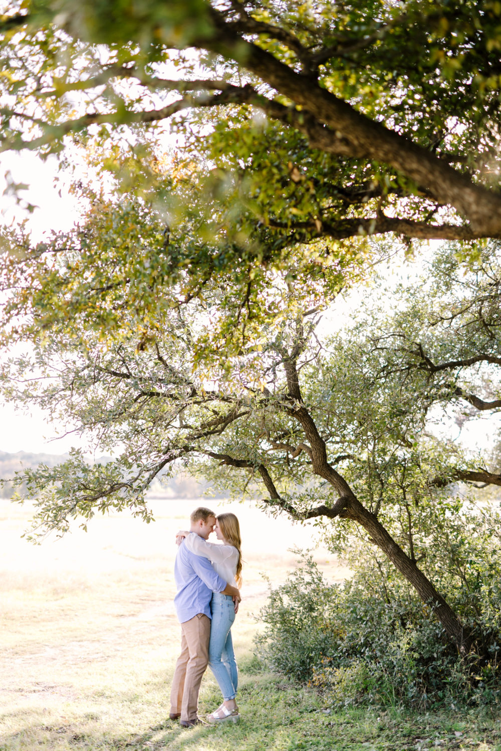 Engagement Outfit Tips – Julie Wilhite Photography | Austin Wedding Photographer