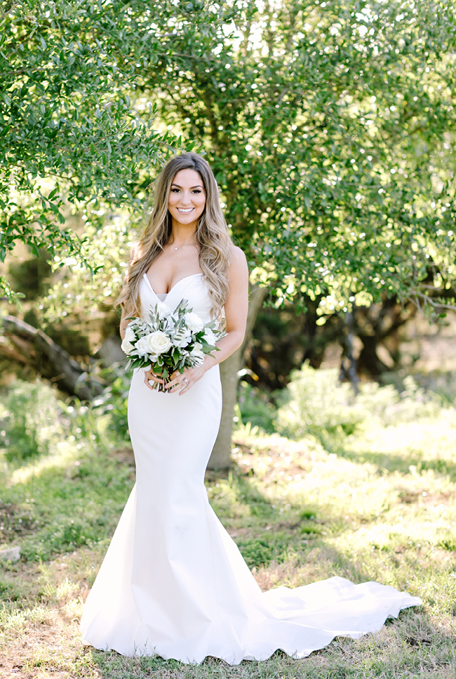 Outdoor bridal portrait at Canyonwood Ridge in Dripping Springs Texas