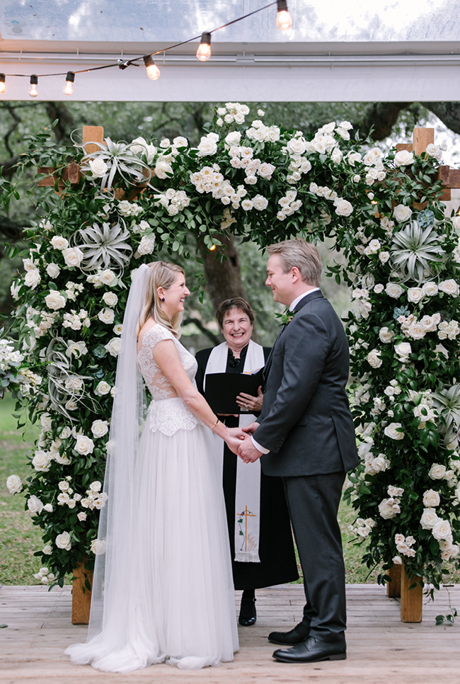Sarah & Bennett's Wedding | Julie Wilhite Photography | Austin Wedding Photographer | via juliewilhite.com