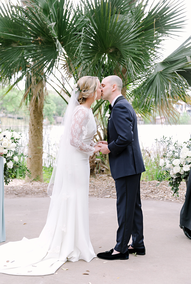 Allie & Tim's Wedding | Julie Wilhite Photography | Austin Wedding Photographer | via juliewilhite.com