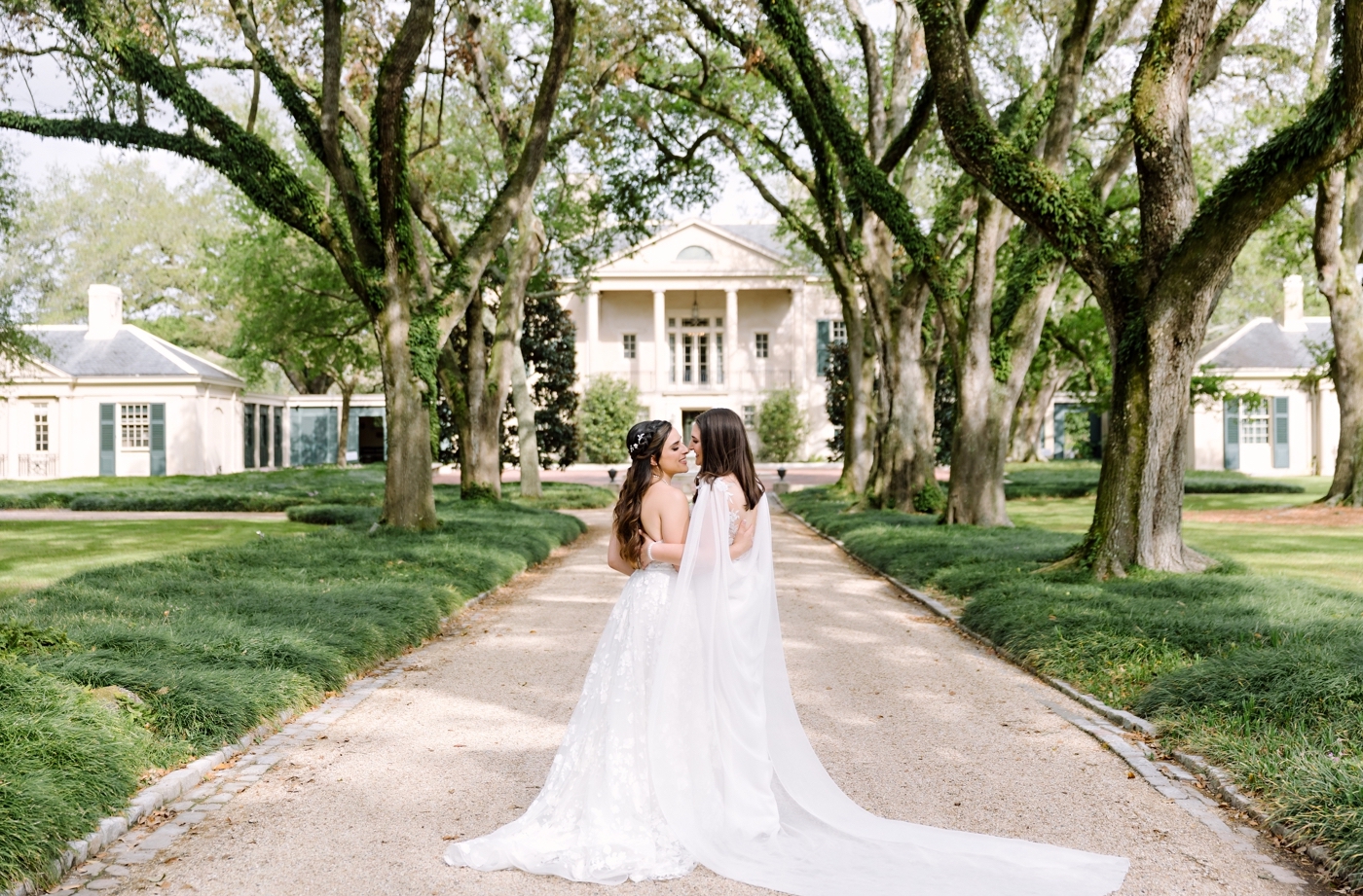 Intimate Wedding vs. Large Weddings In Austin
