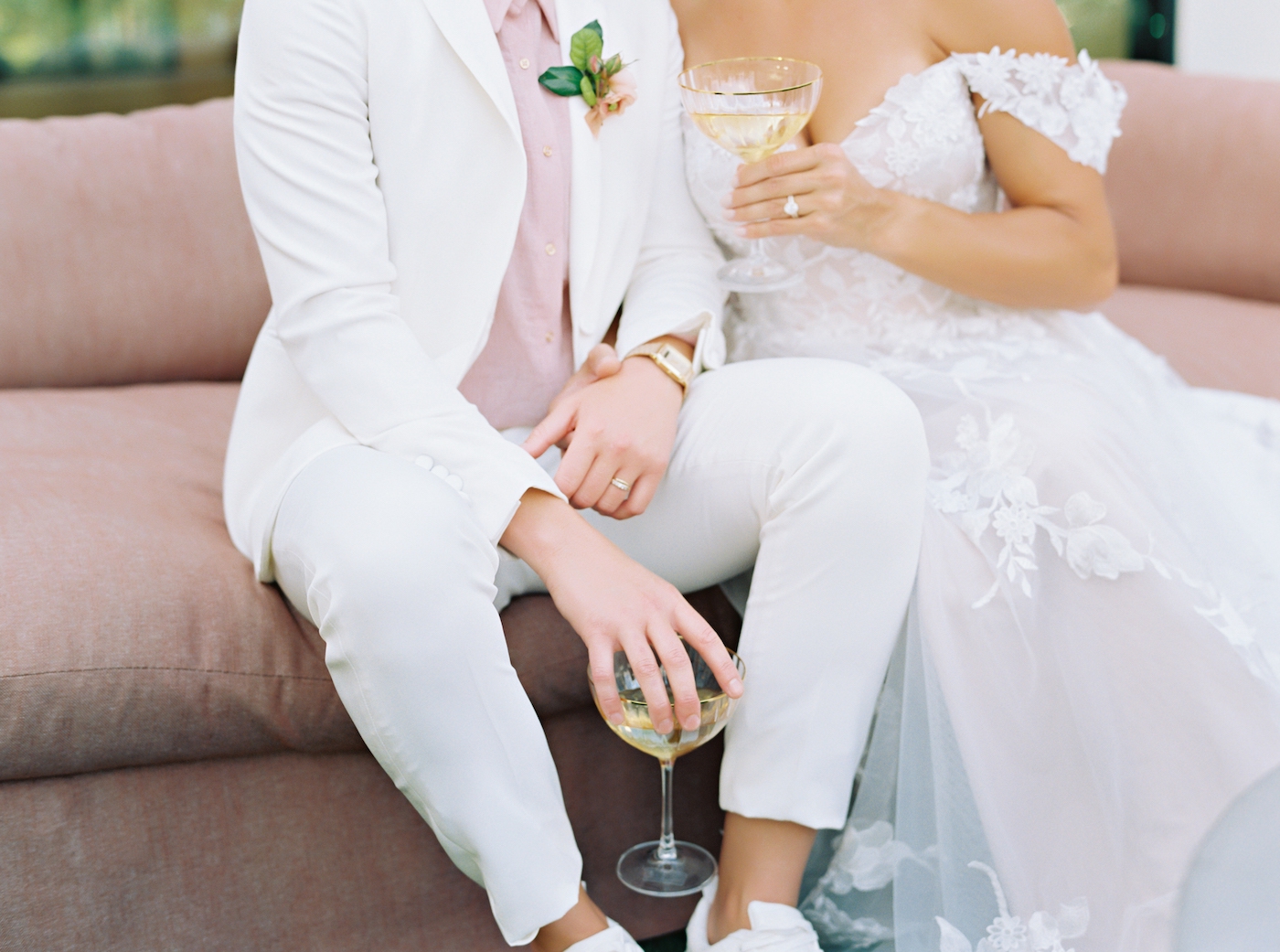 A modern and romantic elopement in Austin