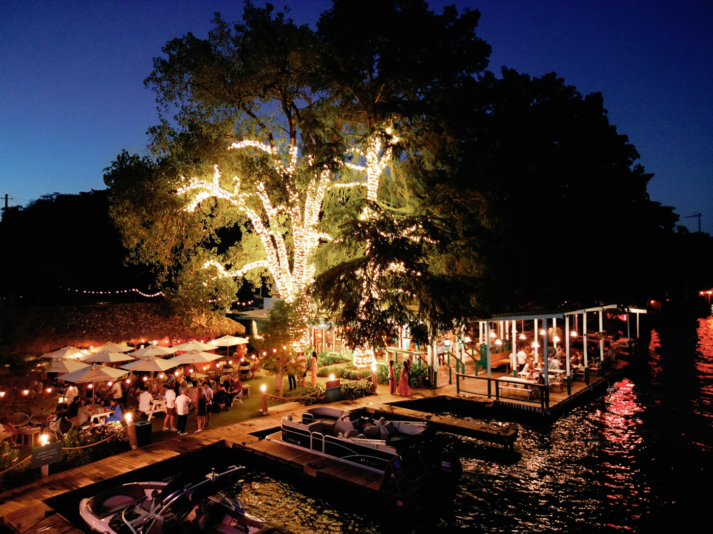 Rehearsal dinner at Ski Shores Cafe in Austin, for a wedding weekend 