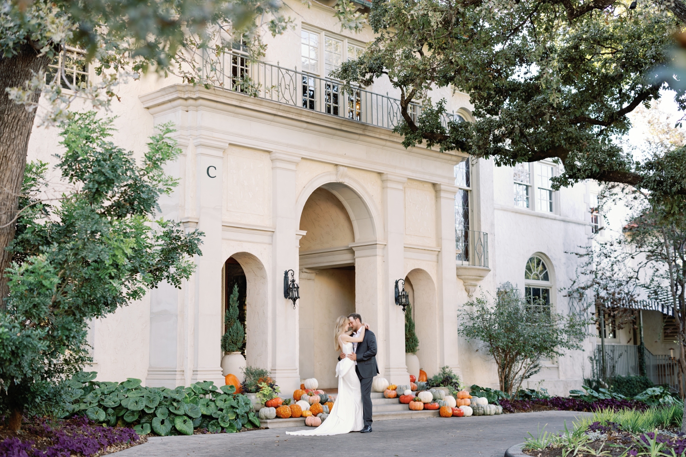 Engagement session in front of the Commodore Perry Estate in Austin, Texas